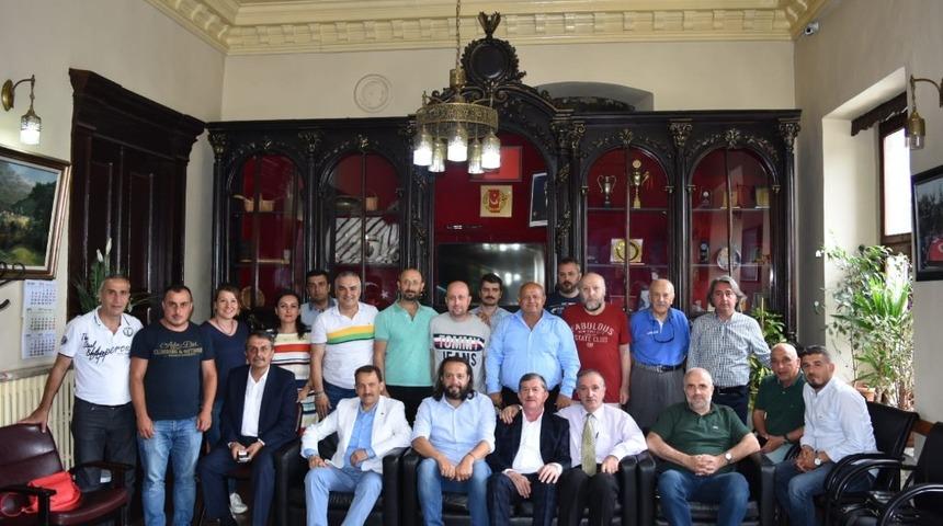 Trabzon Gazeteler Cemiyetinde bayramlaşma