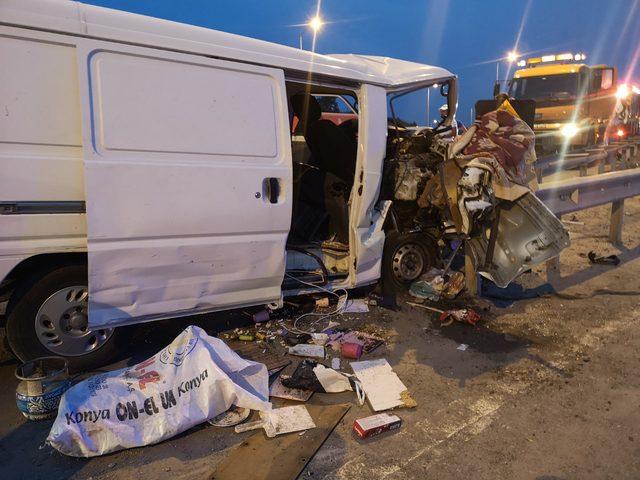 Çekmeköy’de kaza: aynı aile'den 5 kişi yaralandı 