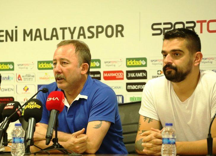 Beşiktaş taraftarından 'Sergen Yalçın' harekatı G4