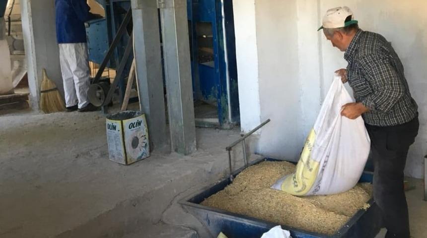 45 yıldır tahıl &ouml;ğ&uuml;terek ge&ccedil;imini sağlıyor