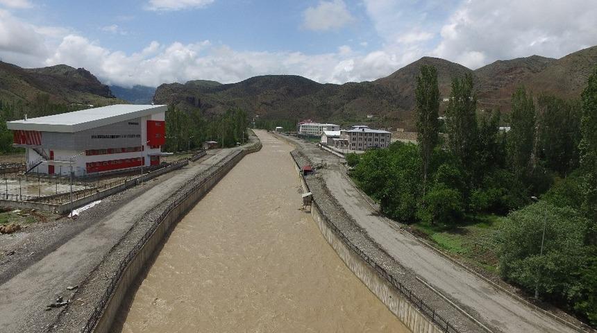 Tortum &Ccedil;ayı ıslahıyla Uzundere&rsquo;nin taşkın riski &ouml;nlendi