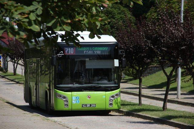 Gölcük’ün aktarmasız iki otobüs hattı vatandaşlara kolaylık sağlıyor