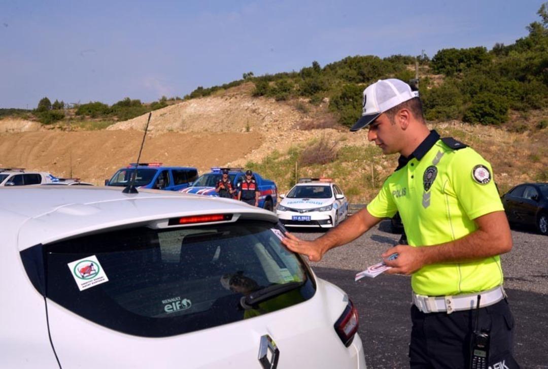 Kurban Bayramı d&ouml;n&uuml;ş&uuml; trafik denetimi
