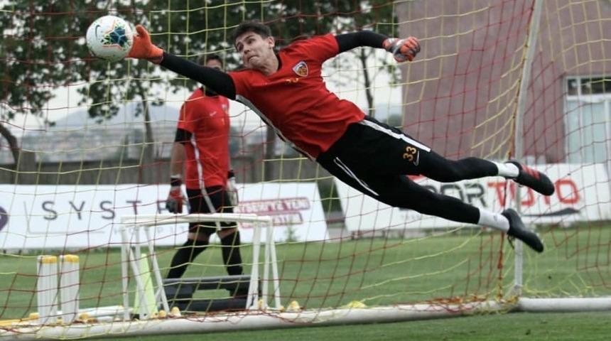 Silviu Lung takımla &ccedil;alışmalara başladı