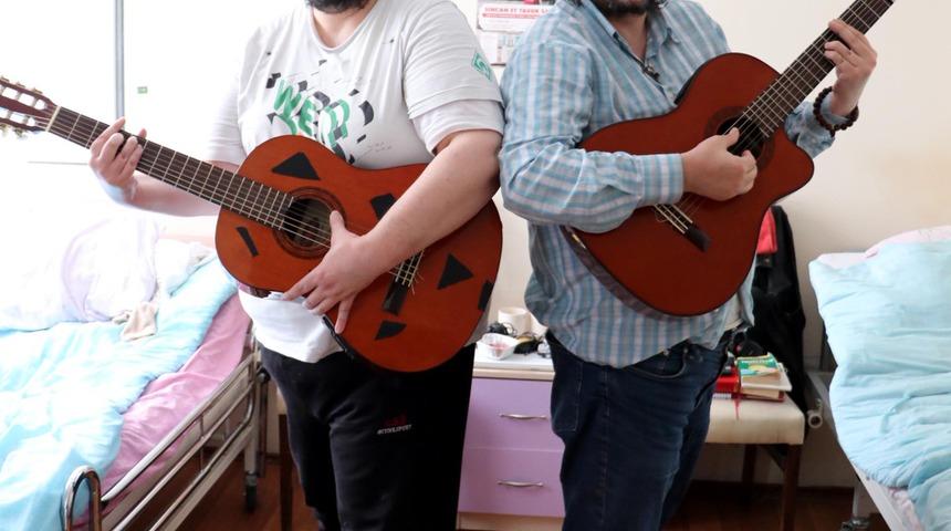 İkizler, 23 yılda 5 bin beste yaptı