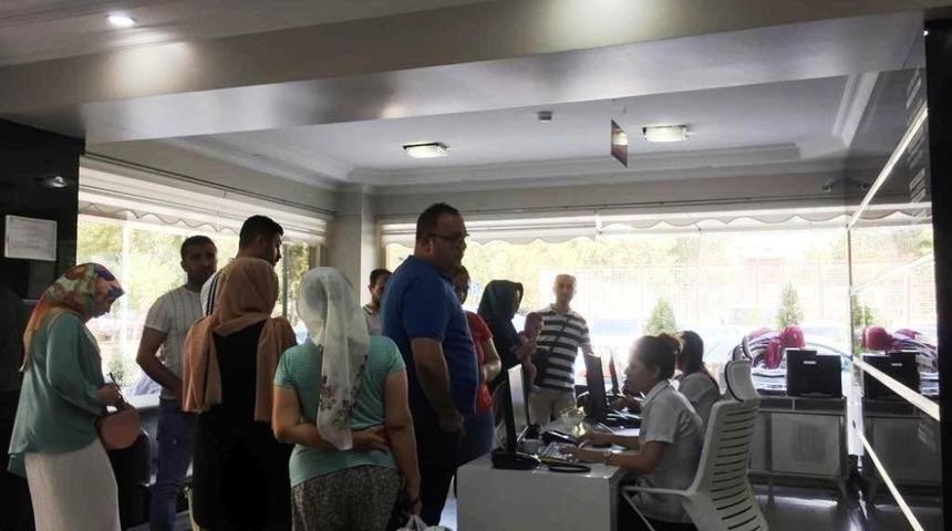 Aydın&rsquo;daki hastanelerde bayram sonrası yoğunluk yaşandı