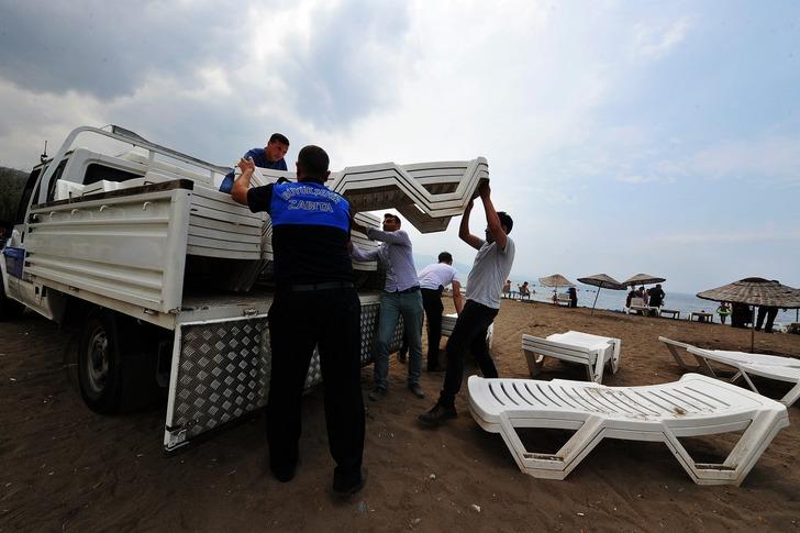 Gazinin darp edildiği kafe, çevik kuvvet ve zabıta eşliğinde kapatıldı G1