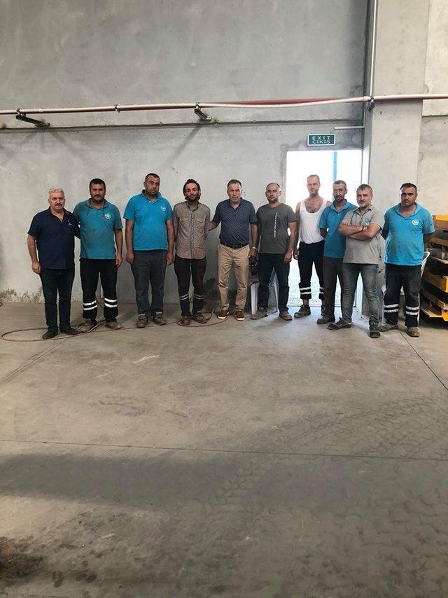 Manisa B&uuml;y&uuml;kşehir&rsquo;in fabrikası parke taşı &uuml;retimini arttırdı 3