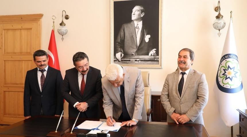 B&uuml;y&uuml;kşehir Belediyesi&rsquo;ne GEKA&rsquo;dan eğitim desteği