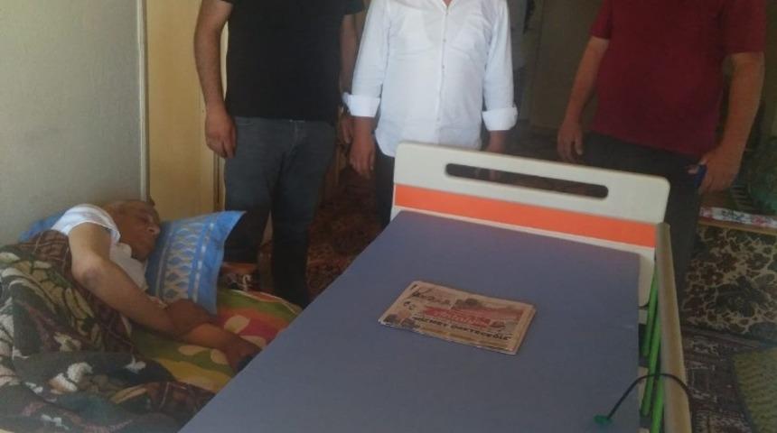 Büyükşehir’den Mehmet amcaya hasta yatağı