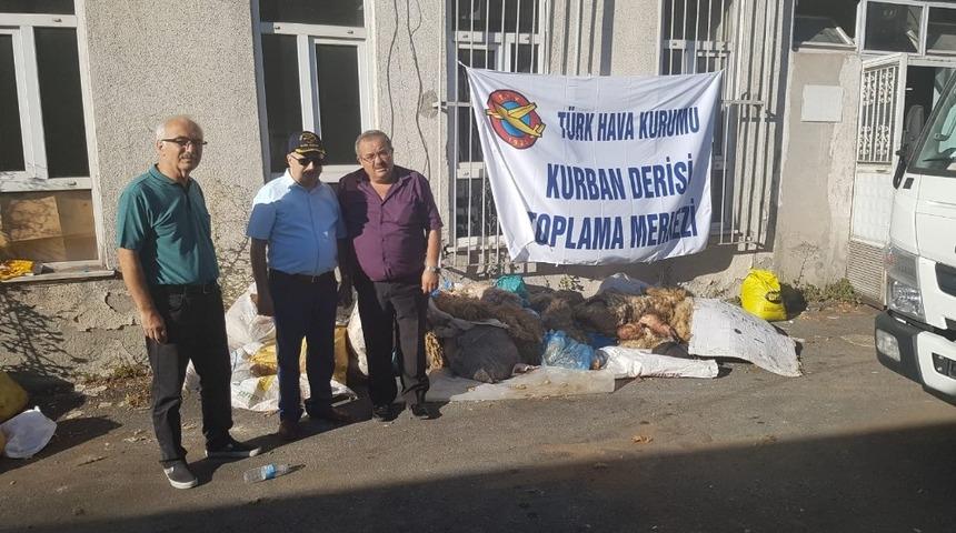 THK Kdz. Ereğli’de 12 bin TL’lik deri topladı