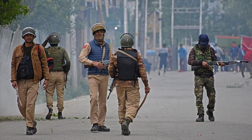 Pakistan-Hindistan sınırında çatışma: 10 ölü