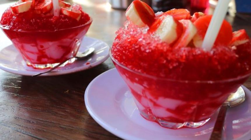 Adana onunla ferahlıyor: Serinleten lezzet günde 6 bin lira kazandırıyor