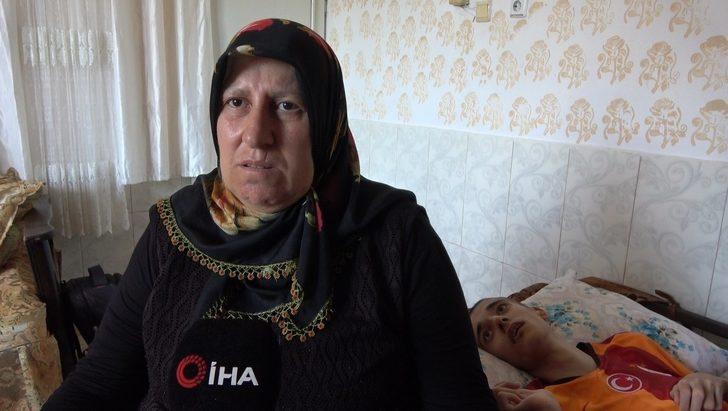 42 yıldır yaşamını 4 engelli çocuğuna adayan anne G4