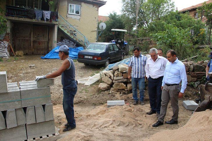 Dumlupınar’da şehitliklerde çalışmalar aralıksız sürüyor G5