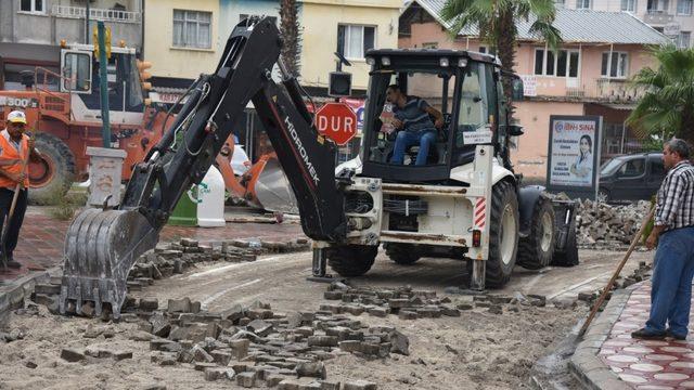 Devlet Bahçeli Bulvarı’na 2 bin ton asfalt serilecek