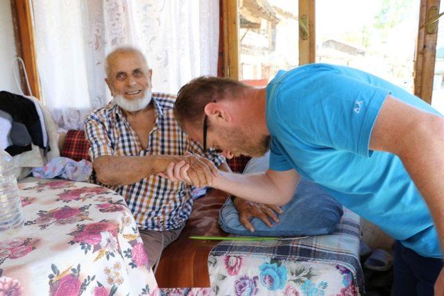 ‘Geniş Ailem’ projesi onları bayramda da yalnız bırakmadı