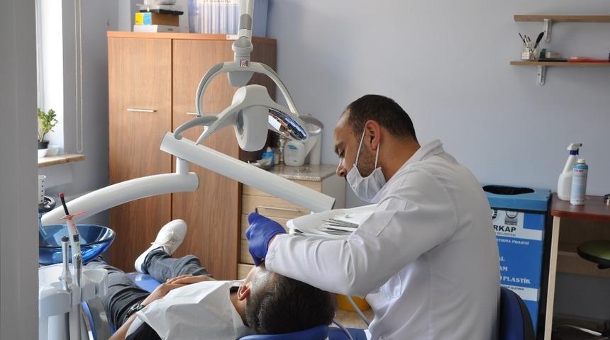 Sağlık Bakanlığından Karaman&rsquo;a 7 diş &uuml;niti