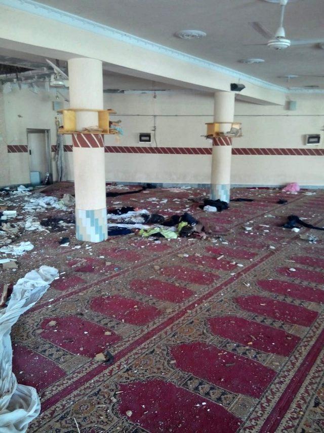 Pakistan’da cami saldırısı: 5 ölü, 15 yaralı