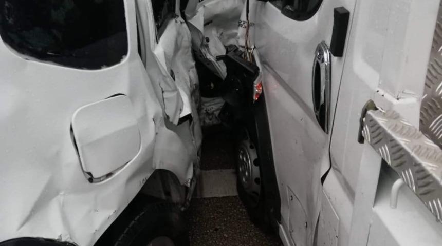 Yenice&rsquo;de trafik kazası :  1 yaralı