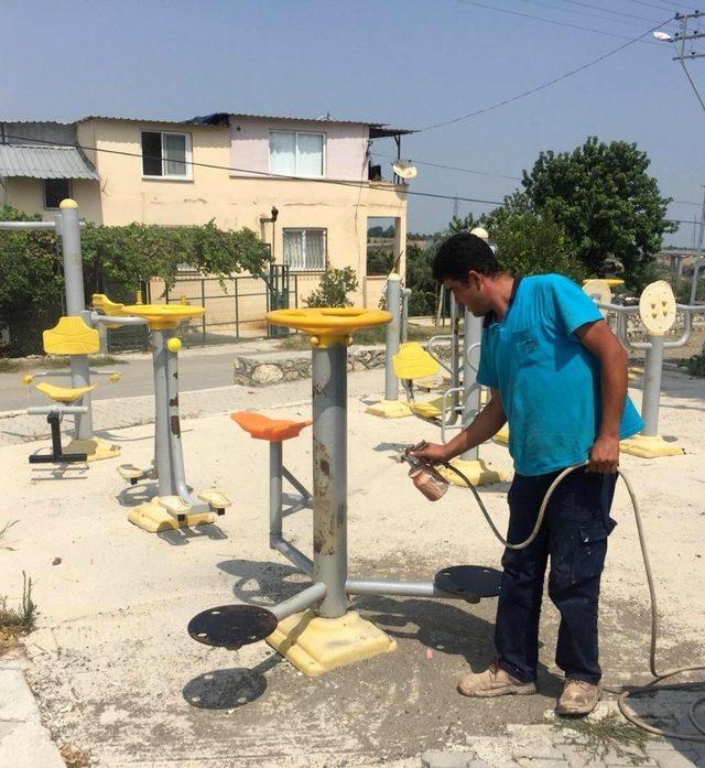 Toroslar’da çevre düzenlemesi çalışmaları sürüyor