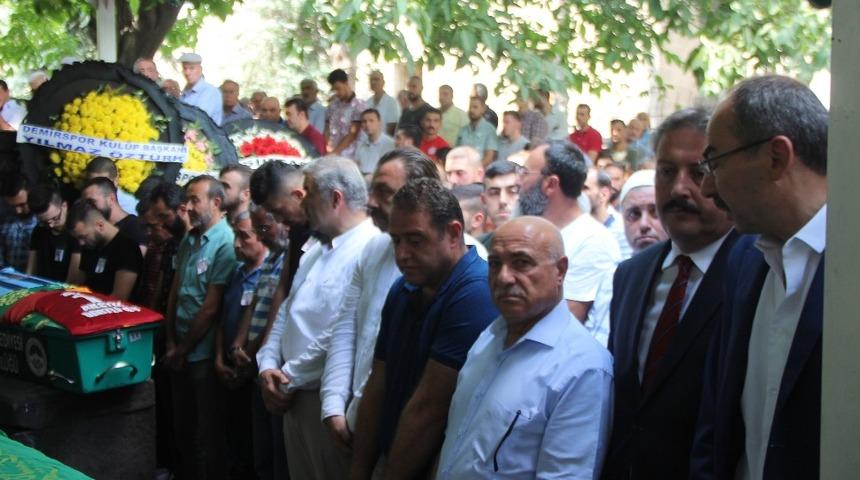 B&uuml;y&uuml;knalbant ailesinin acı g&uuml;n&uuml;