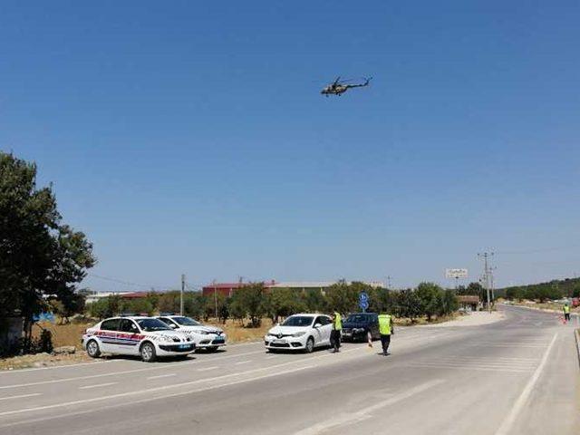 Çanakkale'de jandarma'dan havadan trafik denetimi