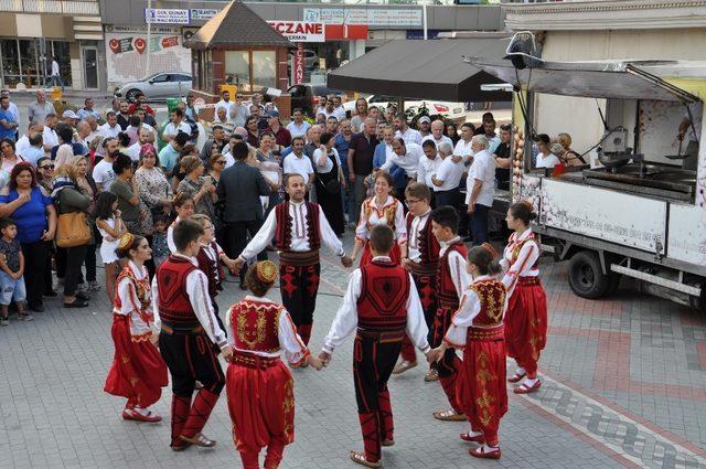 Menemen’de AK Parti’nin kuruluş yıl dönümüne özel program