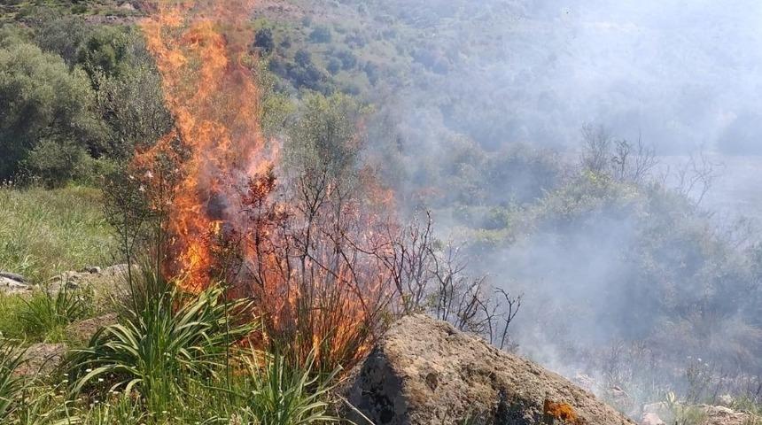 Erzincan&rsquo;da &ouml;rt&uuml; yangını