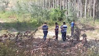 Dere kenarında boğazı kesilmiş erkek cesedi bulundu  