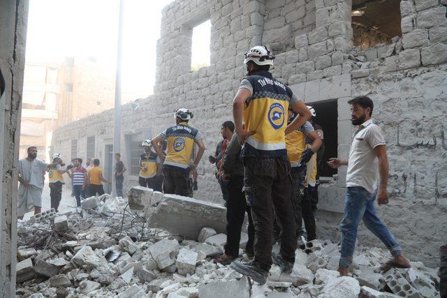 İdlib’de hava saldırılarında 2 kişi öldü, 27 kişi yaralandı