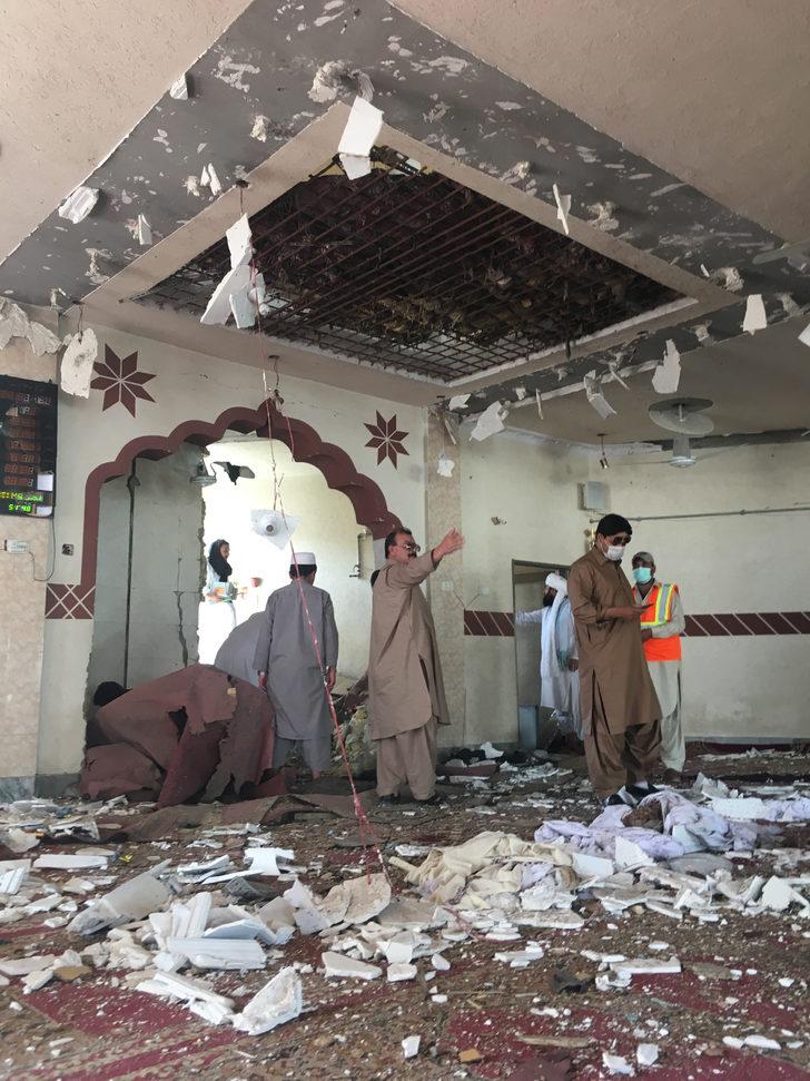 Pakistan'da camide patlama: Ölü ve yaralılar var G2