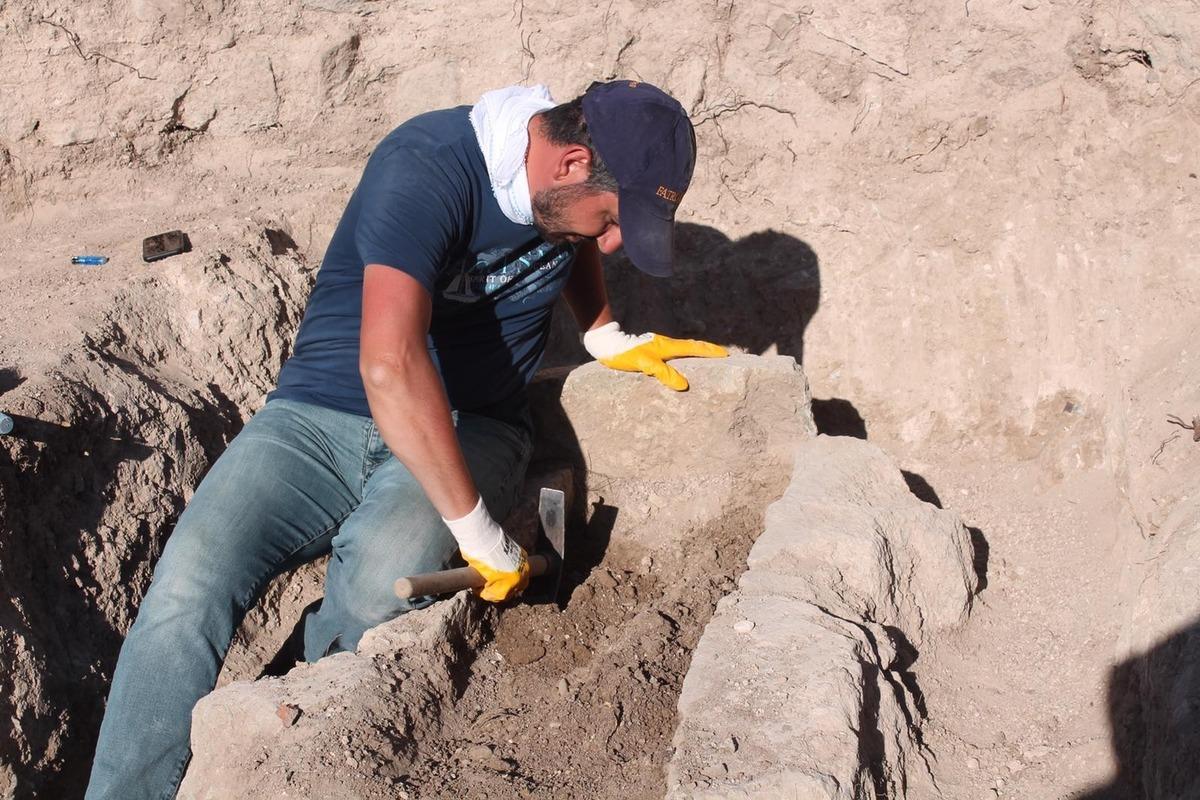 Erzurum'da Alaaddin Keykubat ve annesi G&uuml;rc&uuml; Hatun&rsquo;un mezarı arandı