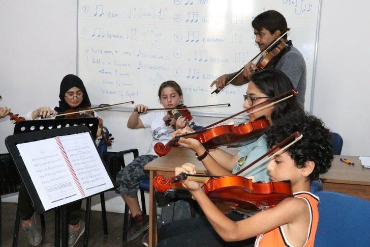 Büyükşehir Belediyesi’nin enstrüman kursları yoğun ilgi görüyor G4