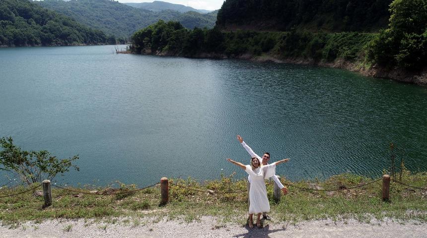 Zonguldak'ta baraj yeni evli &ccedil;iftlerin uğrak yeri oldu