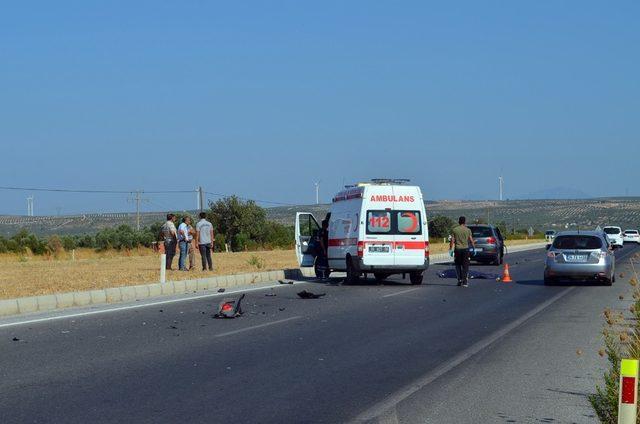 Otomobilin çarptığı elektrikli motosiklet sürücüsü hayatını kaybetti