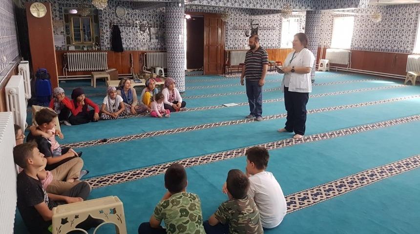 Kur&rsquo;an kursu &ouml;ğrencilerine sağlıklı beslenme semineri