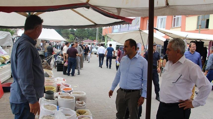 Başkan ve Kaymakam Pazar esnafının sorunlarını dinledi