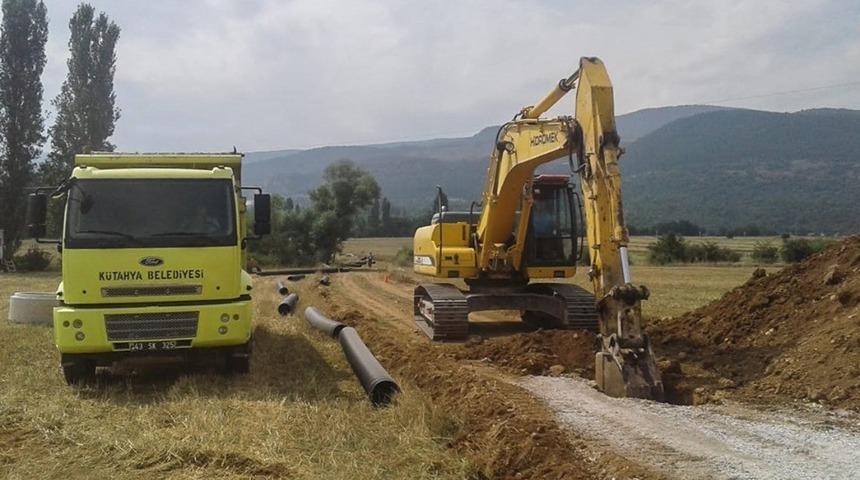 Başkan Alim Işık: Yağmur suyu döşeme hattı çalışmalarımız hızla devam ediyor