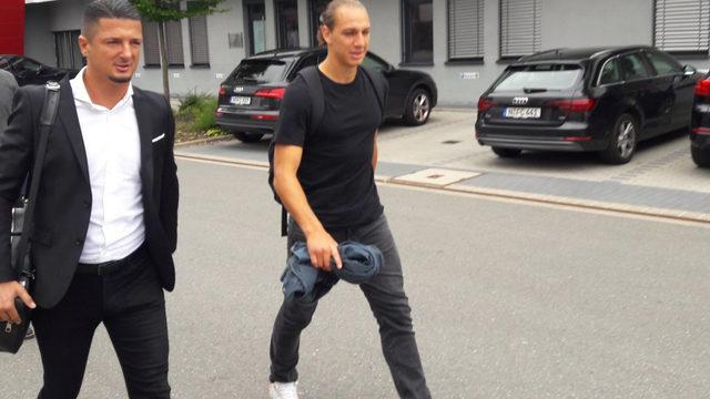 Michael Frey Nürnberg'e kiralanıyor