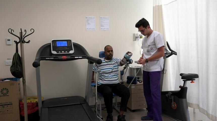 Bahreyn’li Mohamed Kayseri Şehir Hastanesinde sağlığına kavuştu