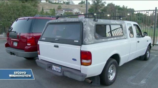 Los Angeles’ta Evsizler İçin ‘Güvenli Otoparklar’