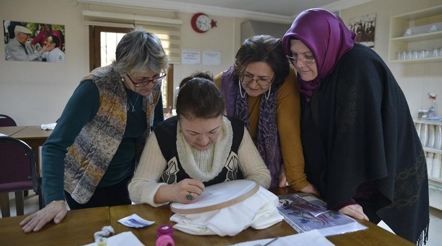 Tepebaşı&rsquo;nda vatandaşlar deneyimli kafeleri tercih ediyor