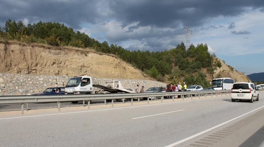 Tosya&rsquo;da maddi hasarlı trafik kazası