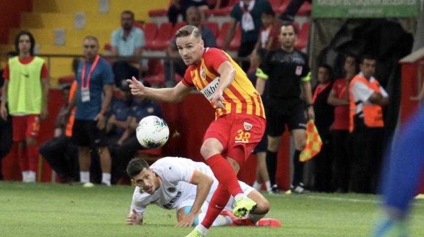 Rienstra: Kendimizi affettirmeliyiz