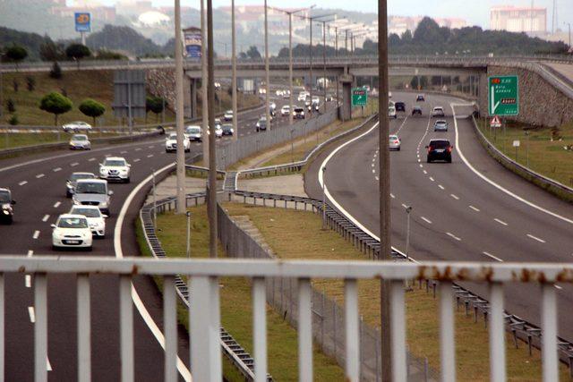 Bayram dönüşü Bolu geçişinde trafik yok