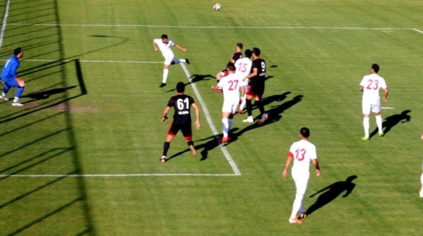 Erzincanspor ilk hazırlık maçından galip ayrıldı