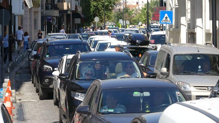 Kurban Bayramı tatili bitti! Tatilciler dönüyor, kilometrelerce kuyruk oluştu G5