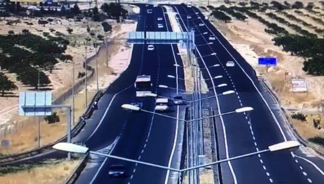 Şanlıurfa'da 14 kişinin yaralandığı zincirleme kaza güvenlik kamerasında