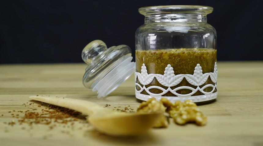 Bir Arkadaşıma Lazım Macunu